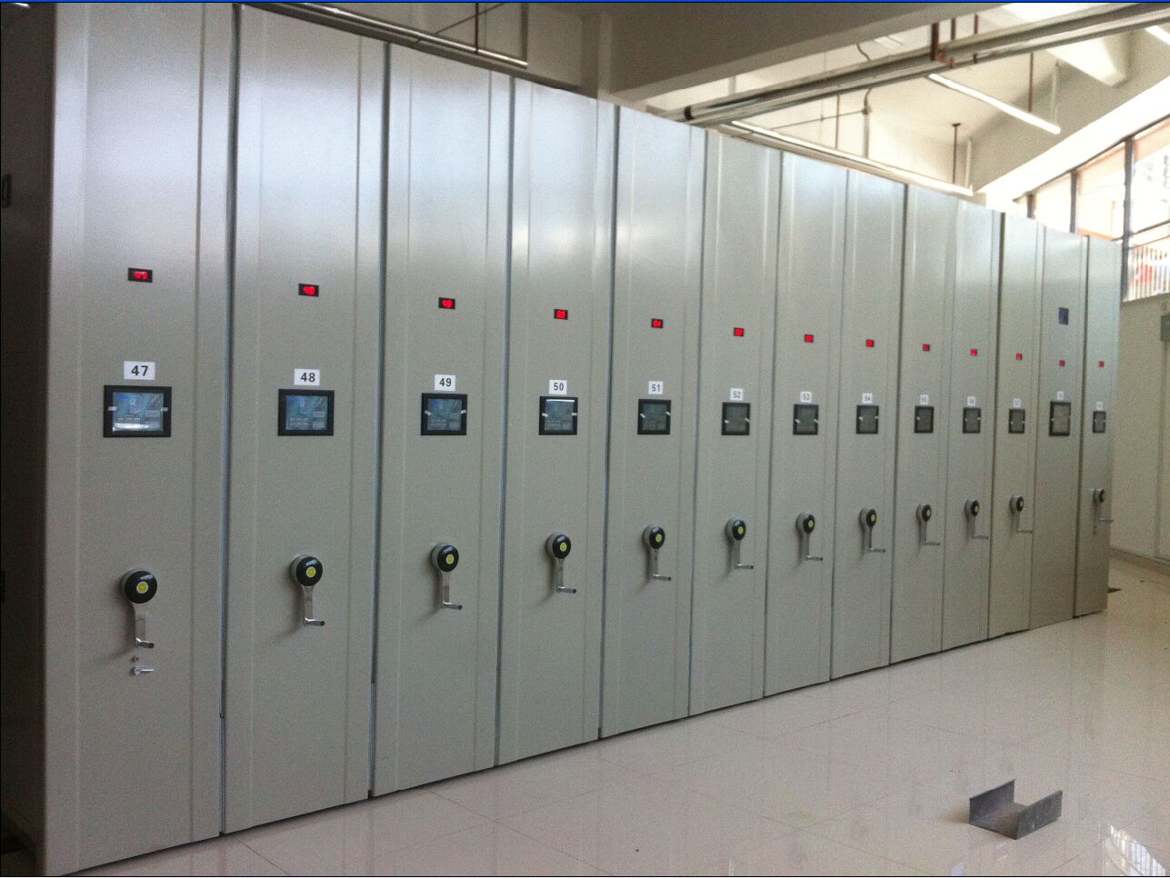 長春智能檔案密集柜